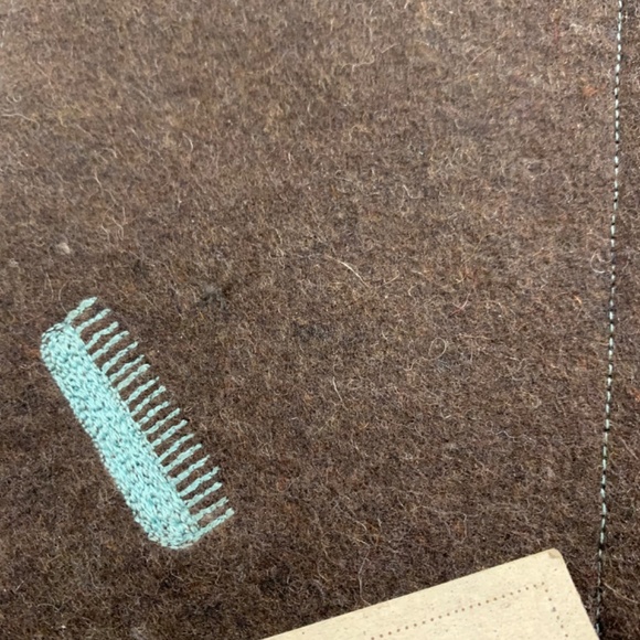 Mungo & Maud Brown Wool Felt Embroidered Grooming Bag-NWT - Picture 7 of 8